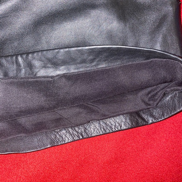 Armani Exchange 100% Lamb Leather Shorts, size 0, color black - Picture 6 of 12